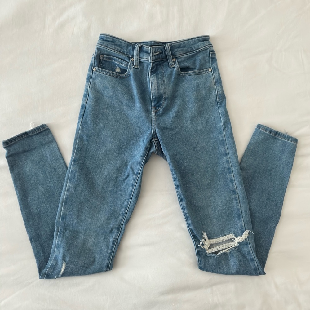 UNIQLO Skinny Tapered High Ultra Stretch Jeans